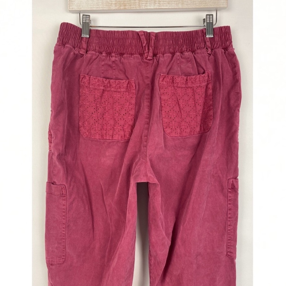 Soft Surroundings Womens Pants M Pink Burgundy Eyelet Crop Coastal Cargo Mira - Picture 7 of 10